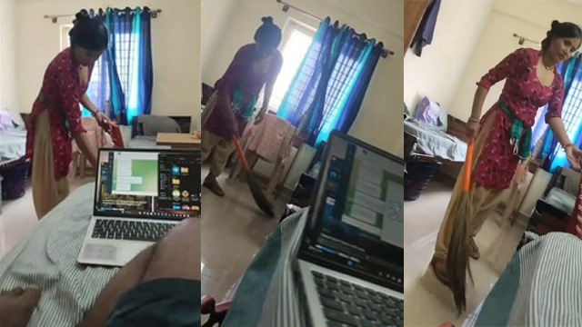 Bachelor College Boy – Masturbating She Giving – Smile Front of her Maid