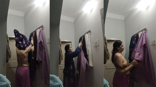 Bhabhi Changing Clothes – Hidden Captured Free Watch