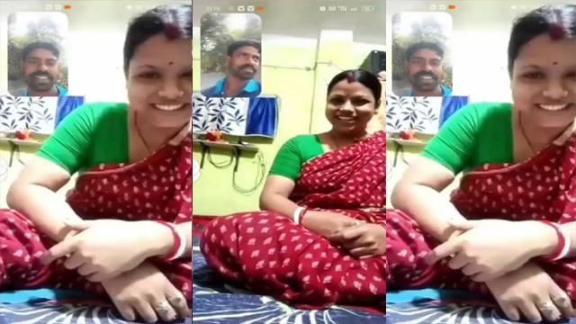 Desi Marathi Bhabhi Lifting Ass And Pussy For Lover