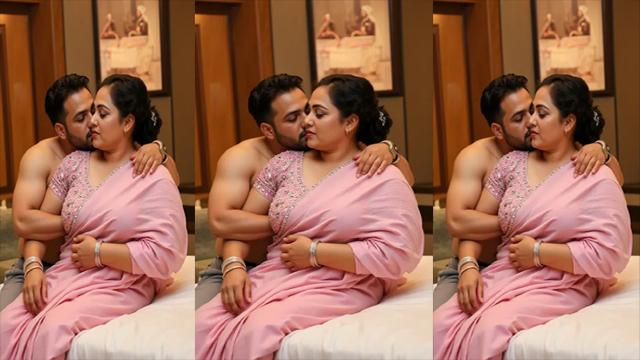Mumbai Chubby Wife Shared With Friend Video