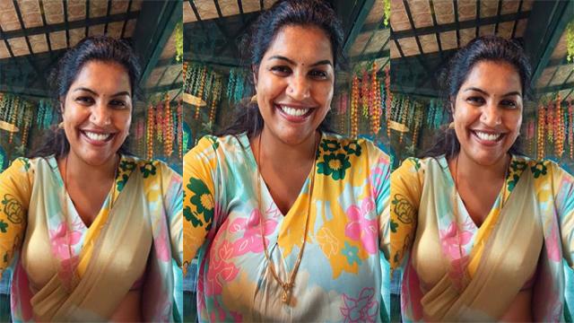 Mallu Reshma Rechu Premium live Chat